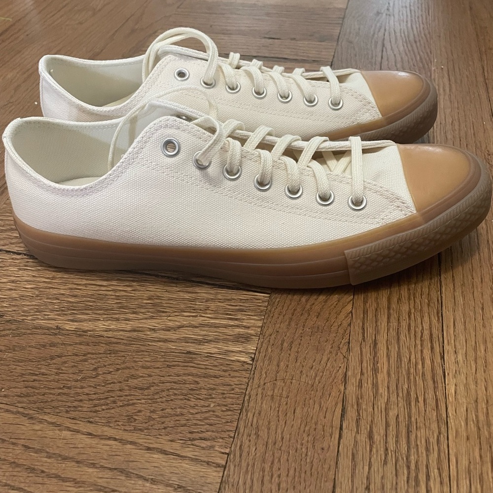Converse CTAS Sneakers Egret/Gum/Orchid Dust 11.5 Men’s